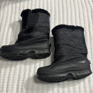 Women's Black Winter Boots